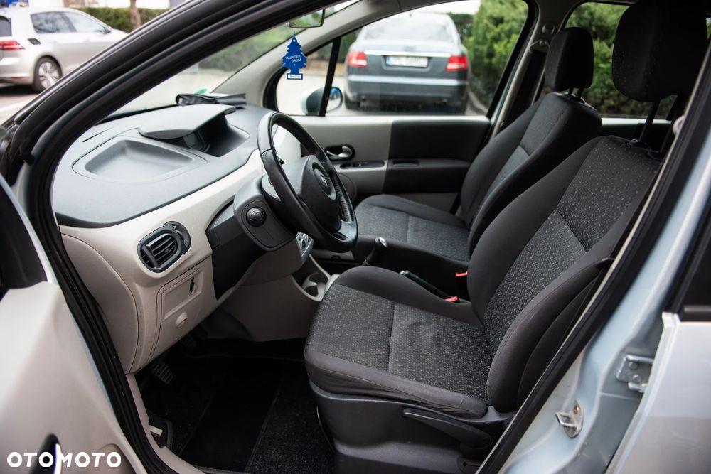 Renault Modus 1.2 16V Dynamique - 17