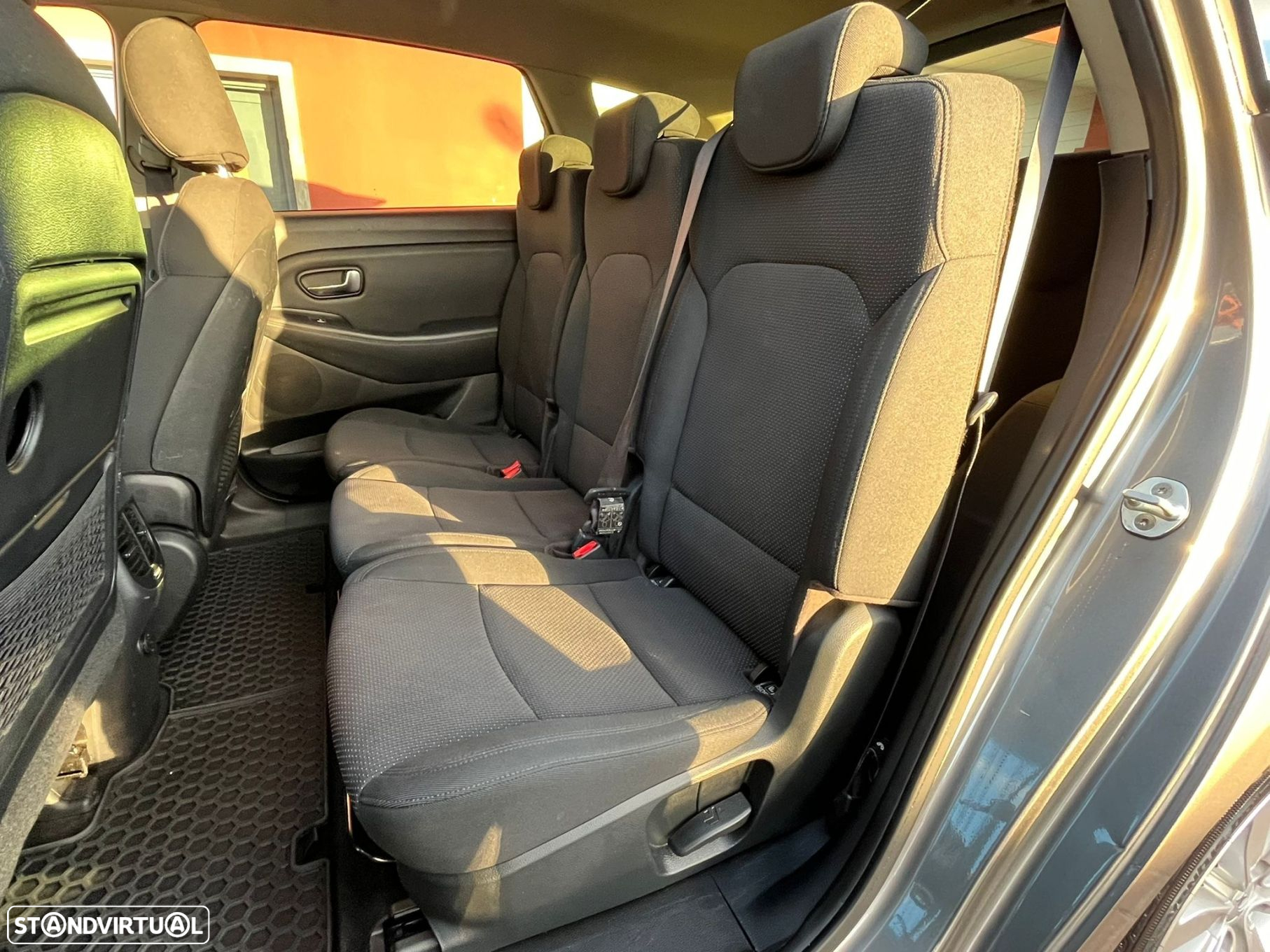 Kia Carens 1.7 CRDi ISG TX Aut. - 14