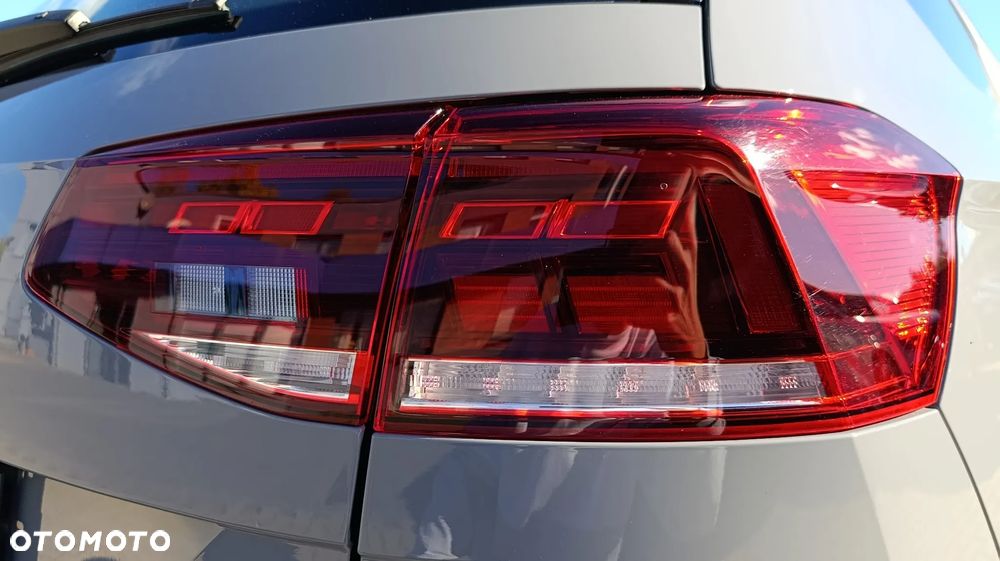 Volkswagen Passat 2.0 TDI SCR Style DSG - 19