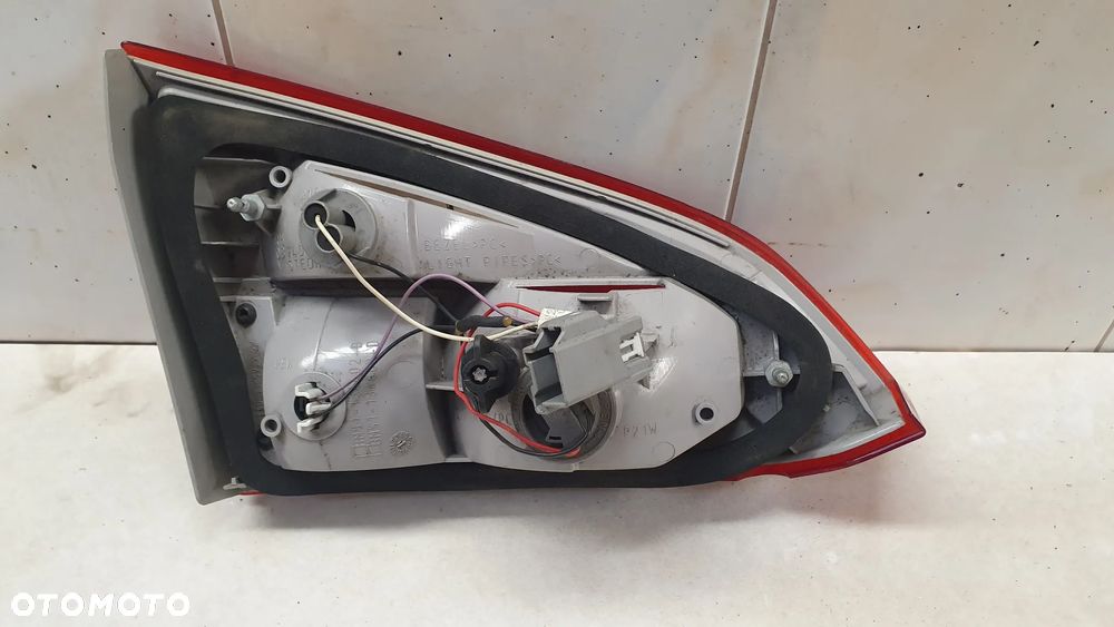 reflektor lampa tył ford focus 3 prawa bm51-13a602-d - 3