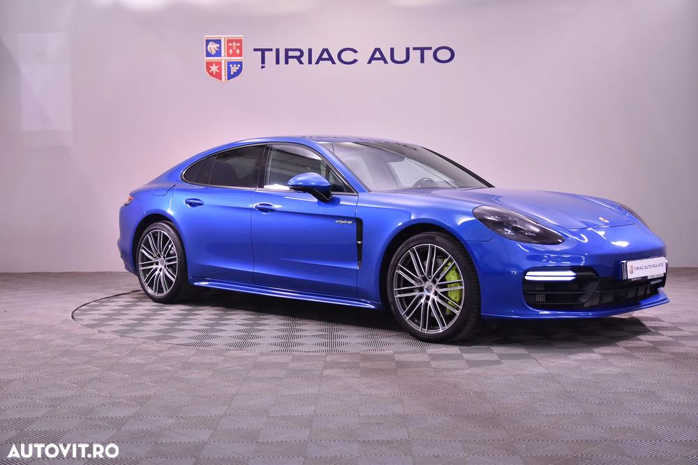Porsche Panamera 4 E-Hybrid - 7