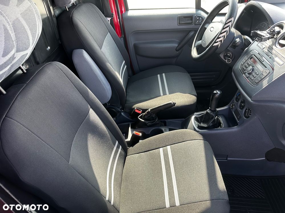 Ford Transit Connect - 16
