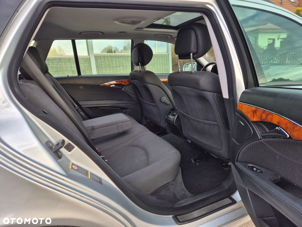 Mercedes-Benz Klasa E 220 CDI Automatik Elegance - 11