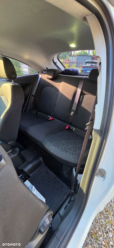 Opel Corsa - 11