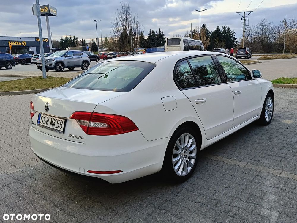 Skoda Superb 1.4 TSI Active - 7