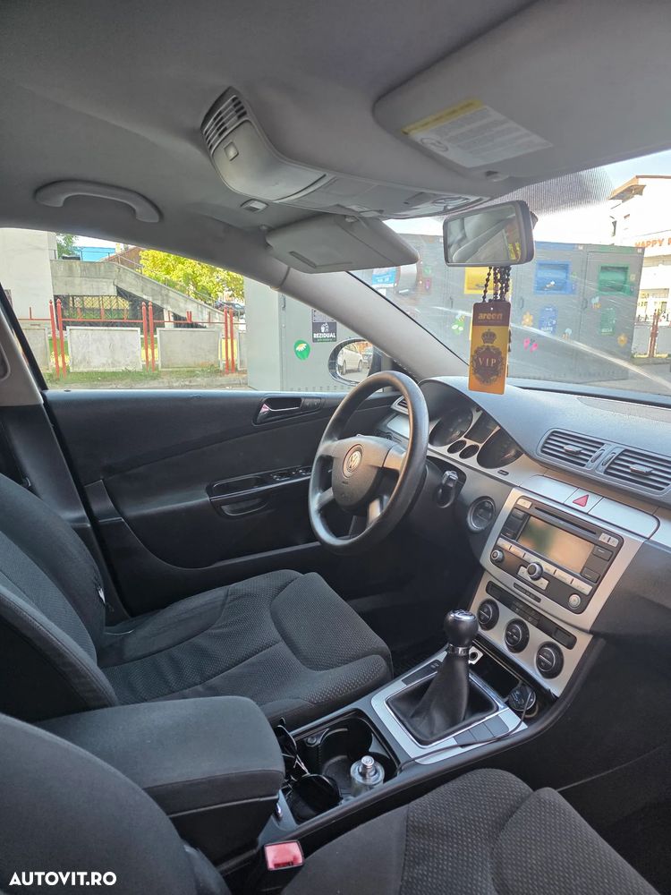 Volkswagen Passat - 6