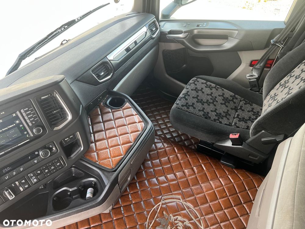 Scania R450 / ACC / WYSOKA KABINA / RETARDER / KLIMA POSTOJOWA / ZABUDOWY / 2020 / SUPER STAN - 20