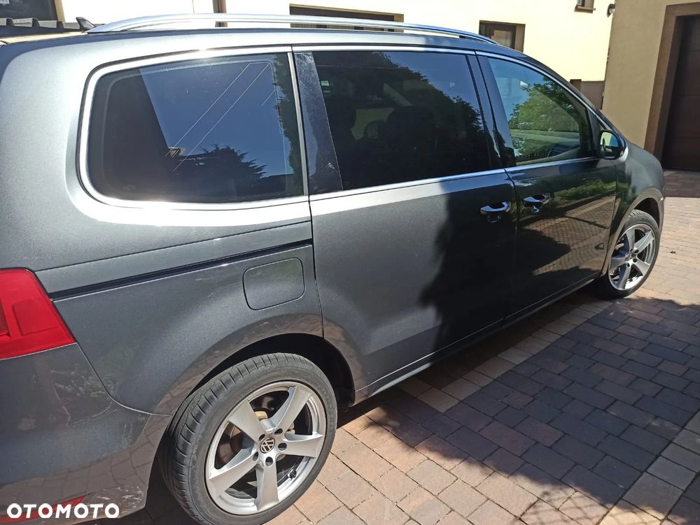 Volkswagen Sharan 2.0 TDI Highline DSG - 8