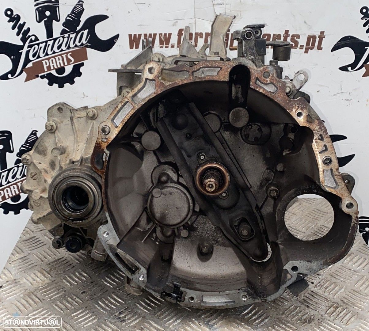 Caixa de velocidades Mitsubishi Colt CZ3 1.5 DID REF. P2500A200 - 1