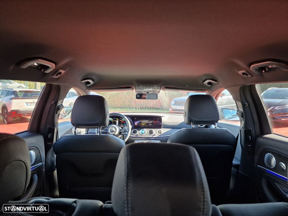 Mercedes-Benz E 300 de AMG Line - 7