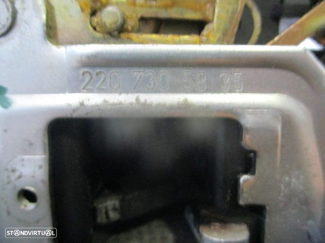 Fecho 2207305835 MERCEDES W220 S320 Cdi 2003 320CDI 204CV 4P PRETO TD VACUO - 5