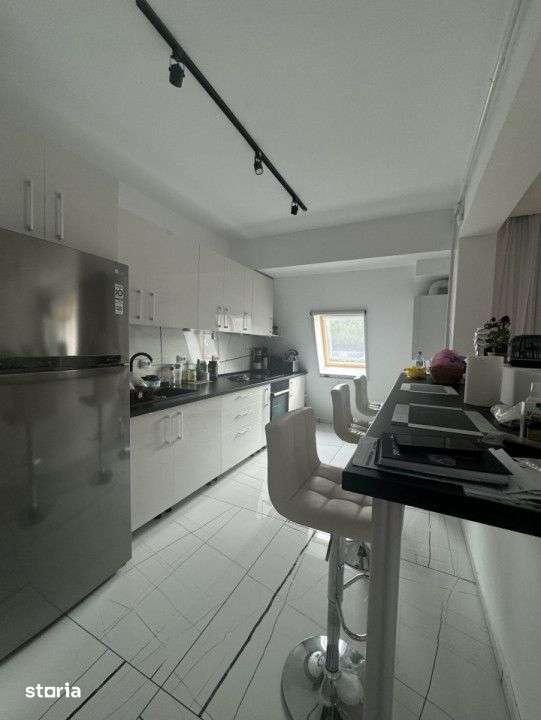 Apartament de 3 camere,Ultramodern,88 mp,La Cheie,Zona Vivo — fotografia 3