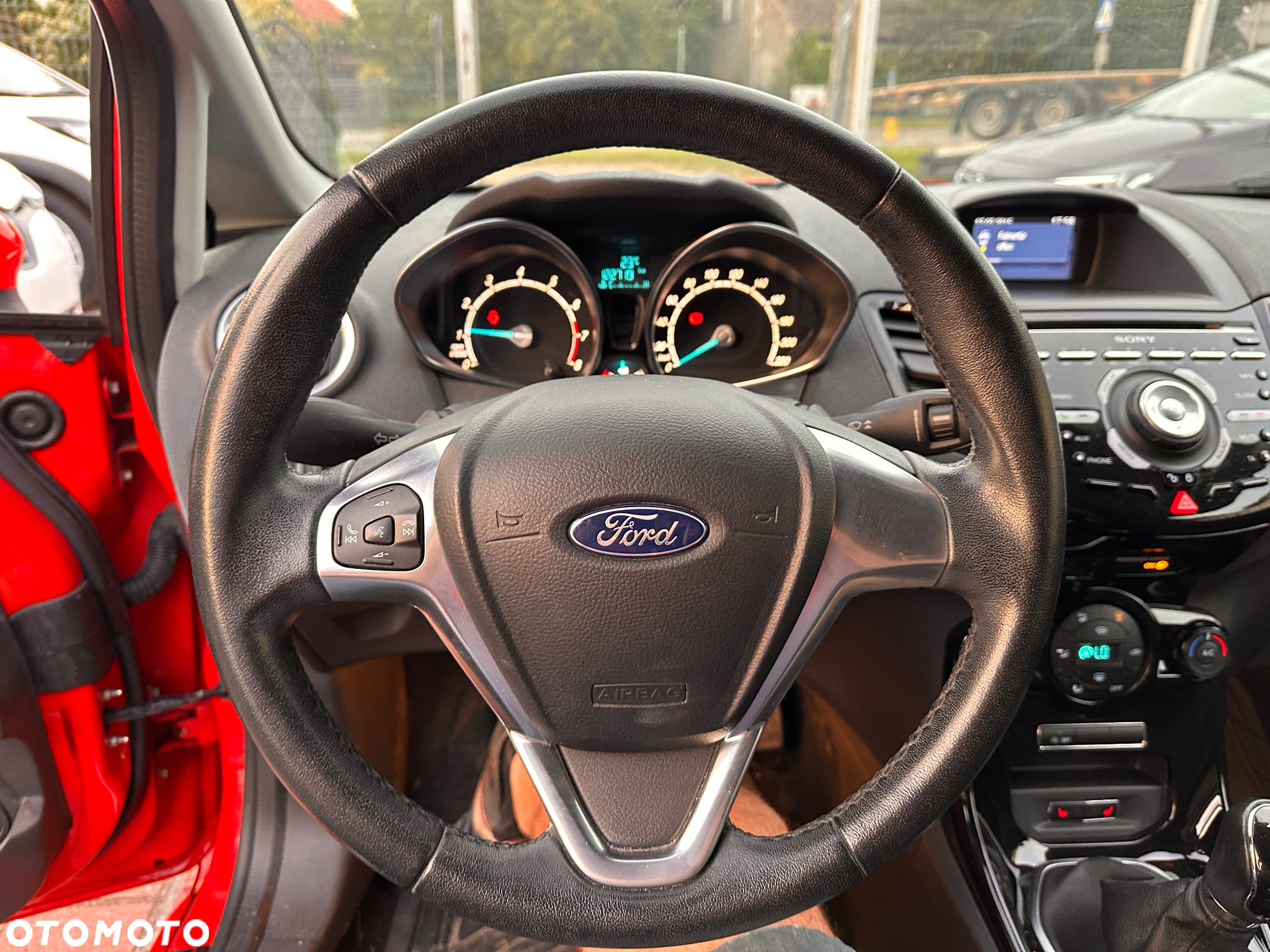 Ford Fiesta 1.0 EcoBoost Start-Stop ST-LINE - 8