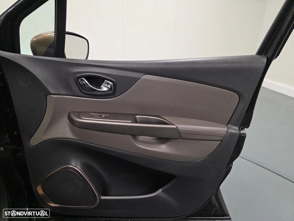 Renault Captur 1.5 dCi Exclusive - 47