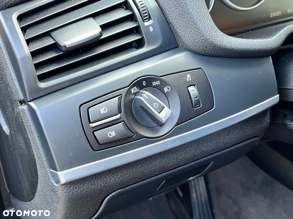 BMW X3 xDrive20d - 20