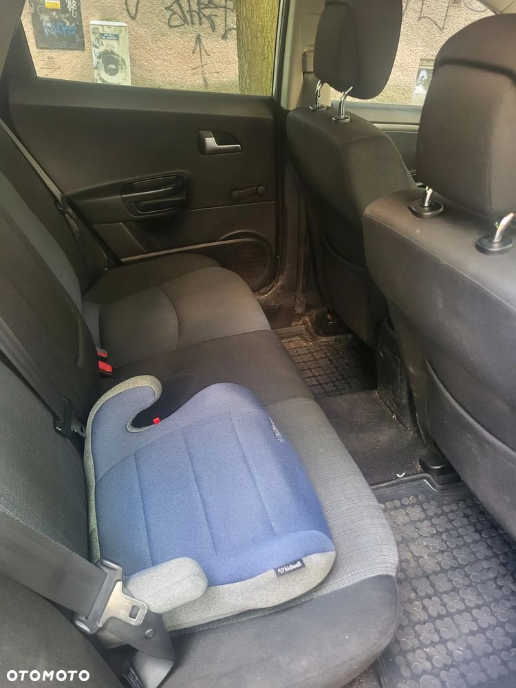 Kia Ceed 1.6 Crdi Comfort + - 2