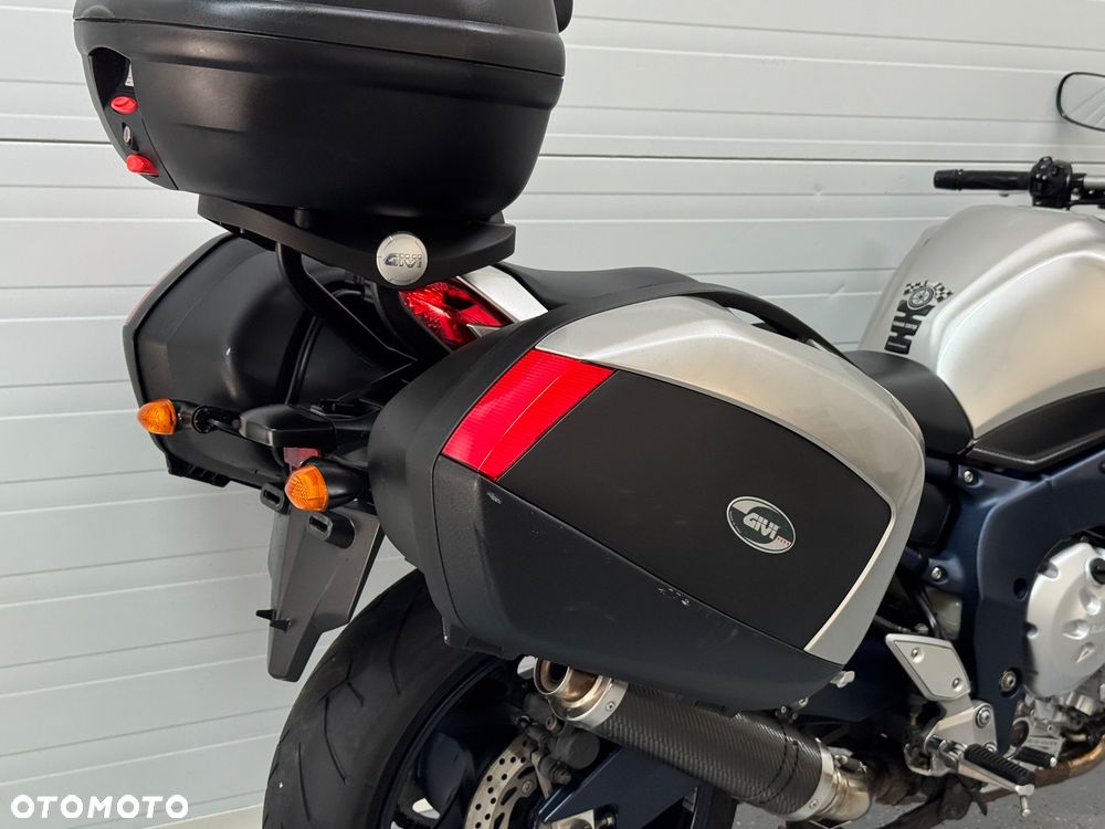Yamaha FZ - 5