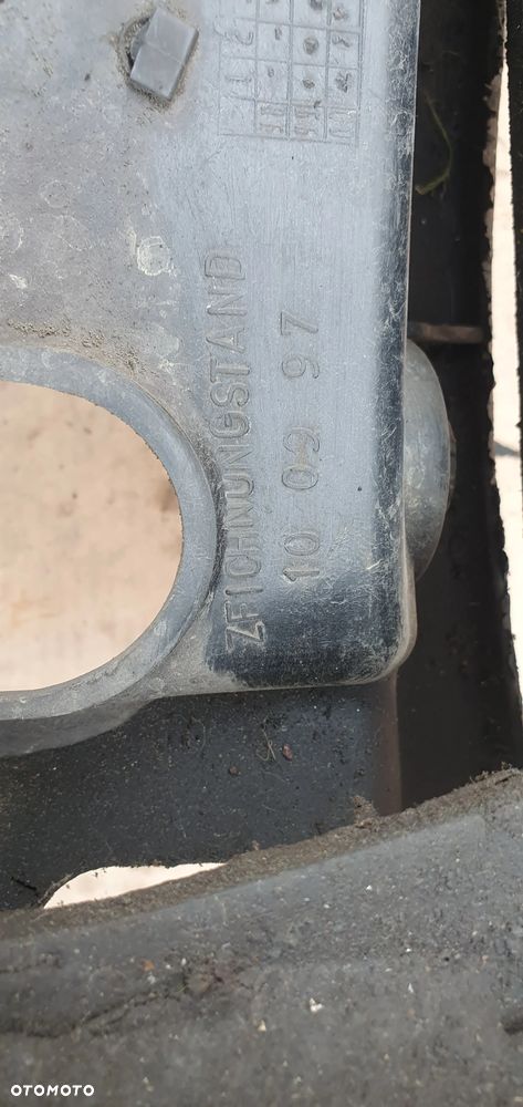 Pas przedni wzmocnienie Audi A4 B5 FL - 6