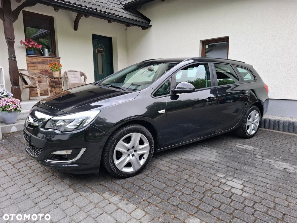 Opel Astra 1.4 Turbo Exklusiv - 7