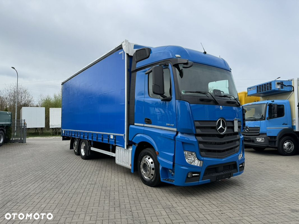 Mercedes-Benz Actros