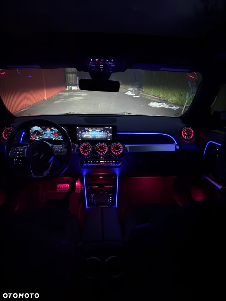 Mercedes-Benz GLB 250 AMG Line 8G-DCT - 16