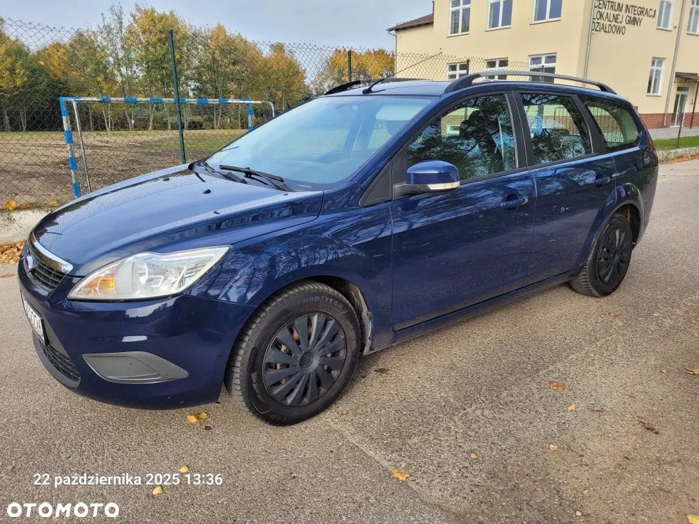 Ford Focus 1.4 16V Ambiente - 9