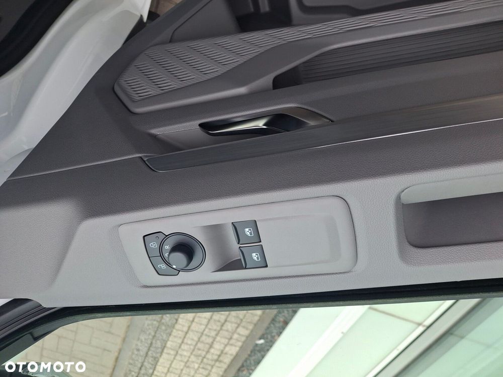 Volkswagen Transporter Furgon Plus - 15