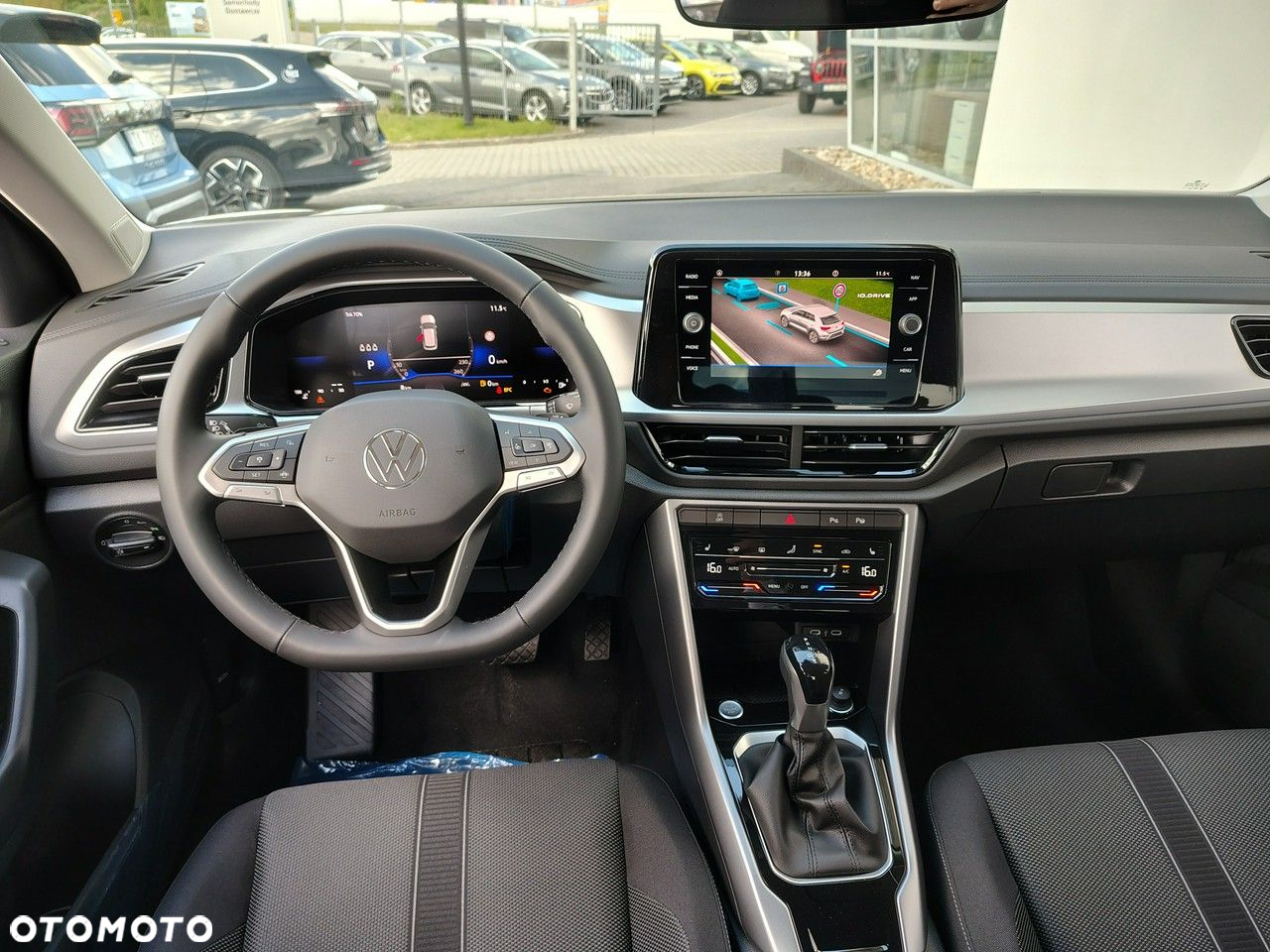 Volkswagen T-Roc 1.5 TSI Life DSG - 11