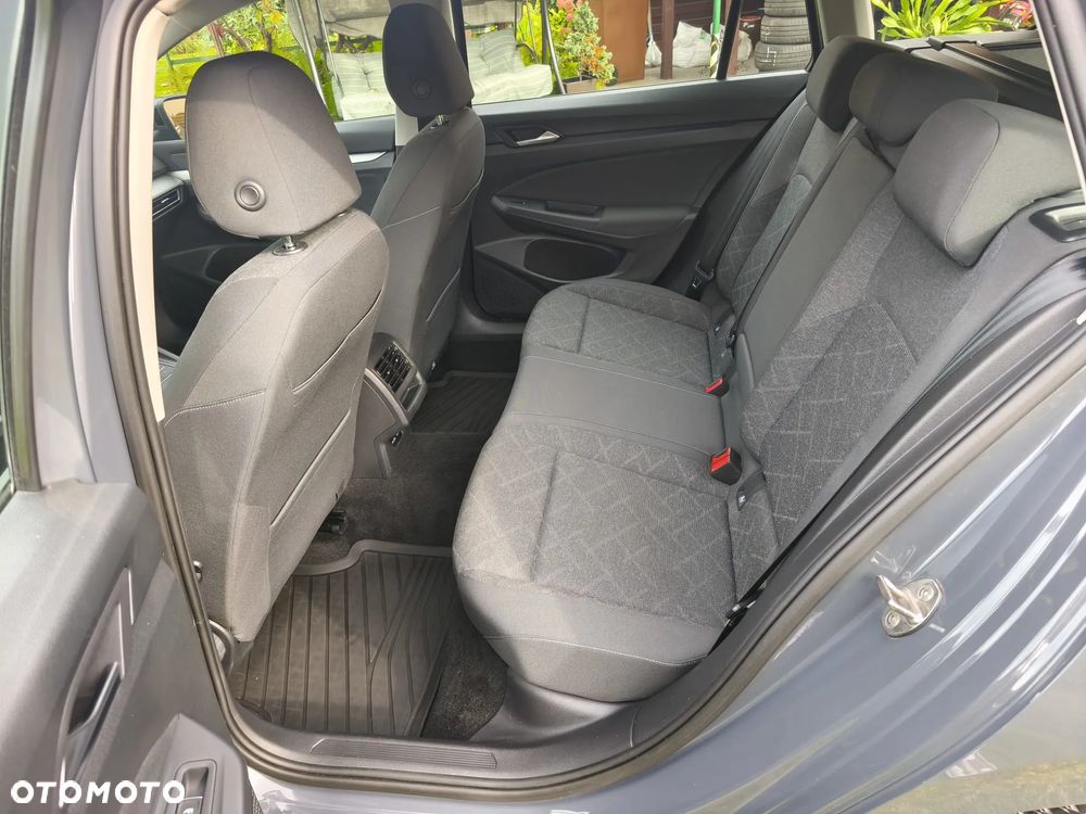 Volkswagen Golf 2.0 TDI Life - 17