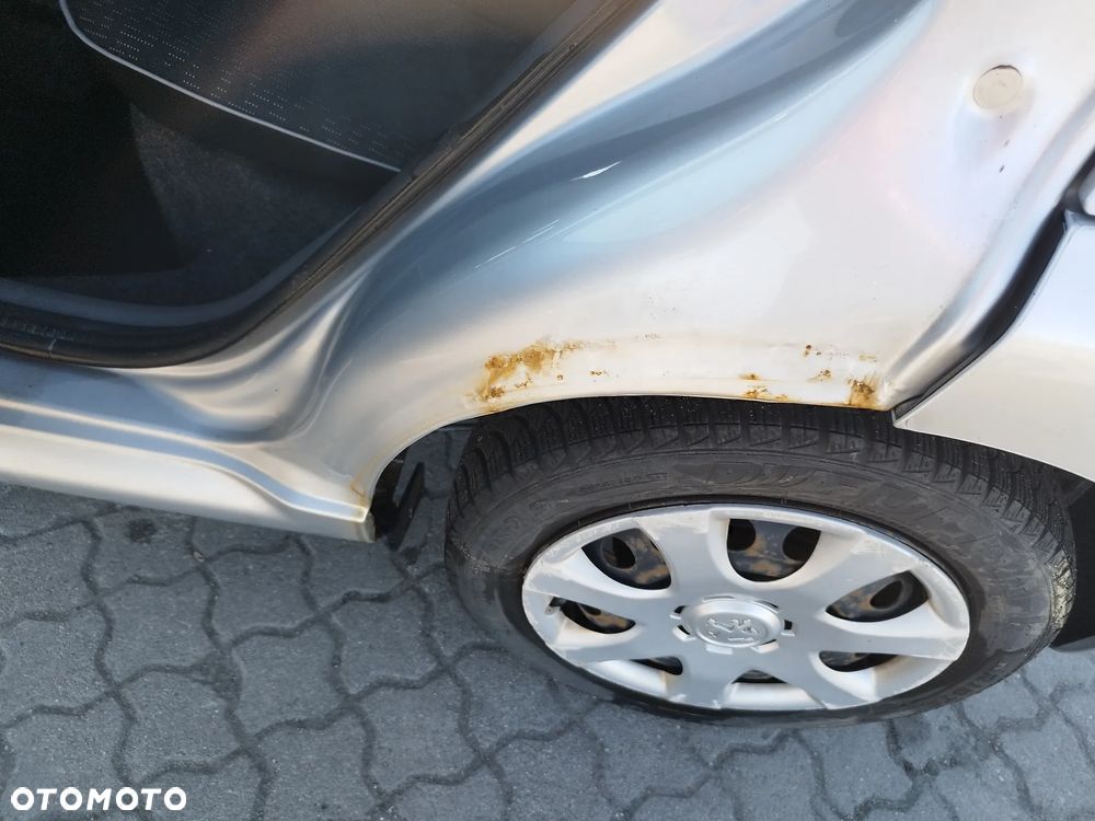 Peugeot 107 70 2-Tronic Filou - 12