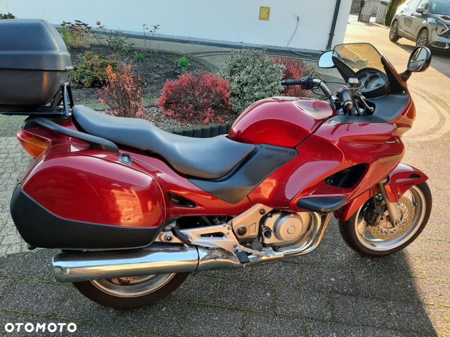 Honda NT - 3