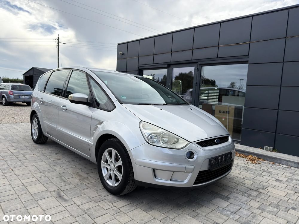 Ford S-Max 2.0 Titanium - 17