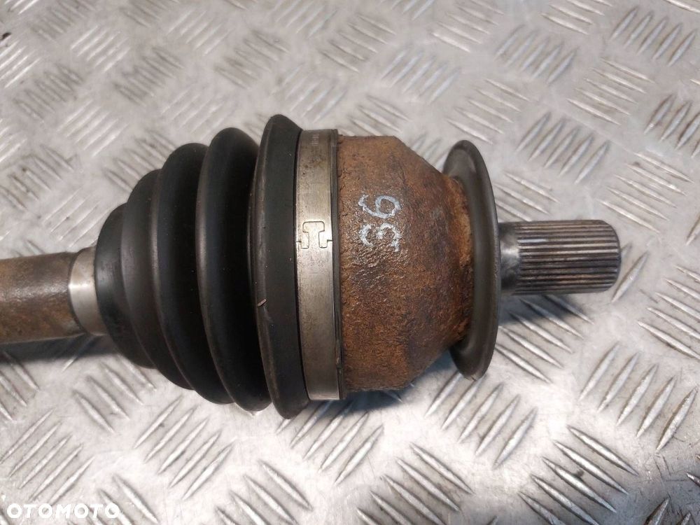 PÓŁOŚ LEWY PRZÓD + PRAWY PRZÓD VOLVO C30 I 2.0 HDI - 3