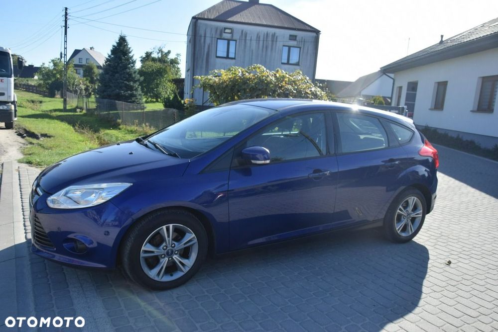 Ford Focus 1.6 TDCi DPF Start-Stopp-System SYNC Edition - 17