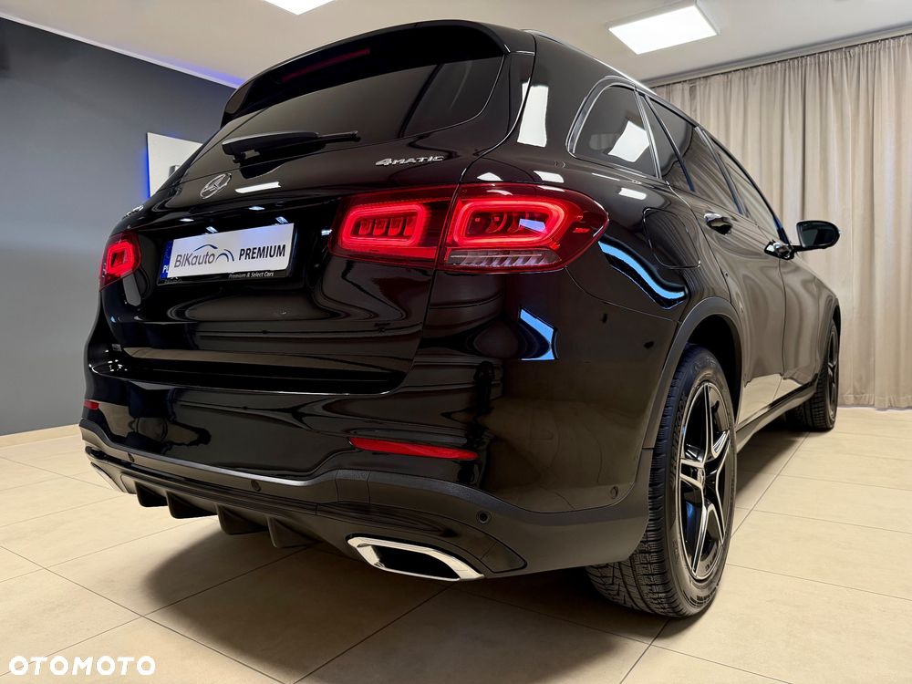 Mercedes-Benz GLC 200 4Matic 9G-TRONIC AMG Line Plus - 4