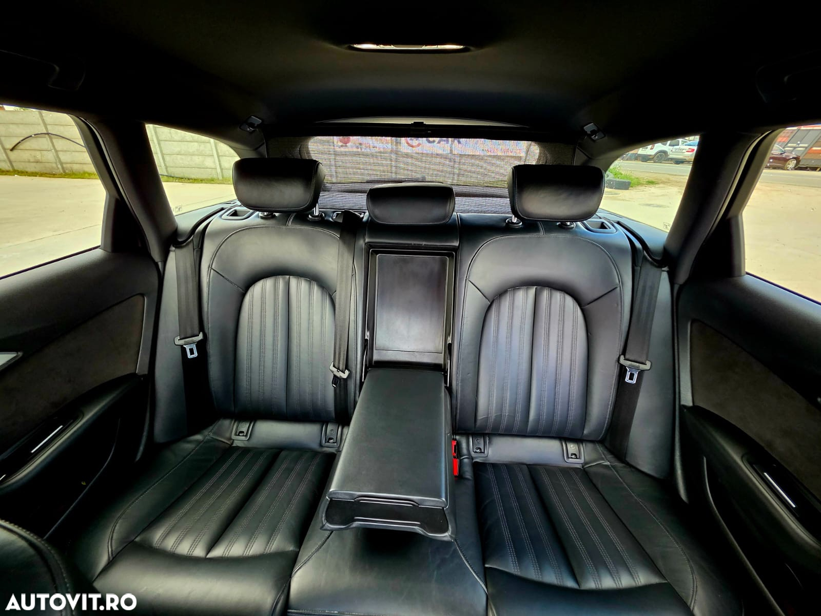 Audi A6 Avant 2.0 TDI Ultra S tronic - 5