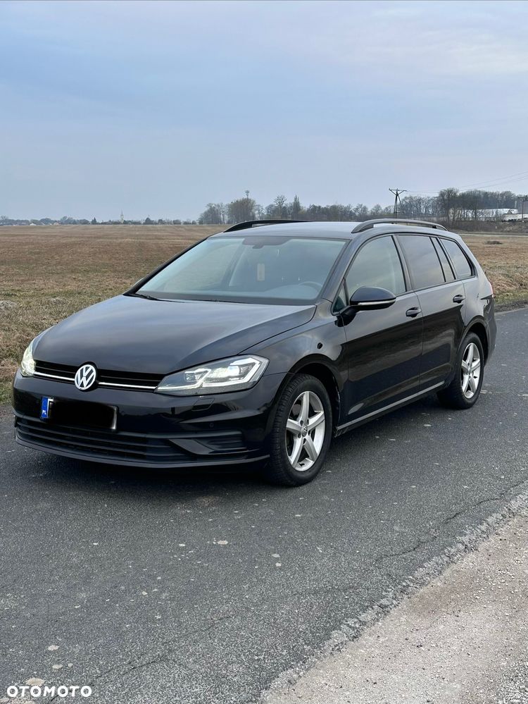 Volkswagen Golf - 4