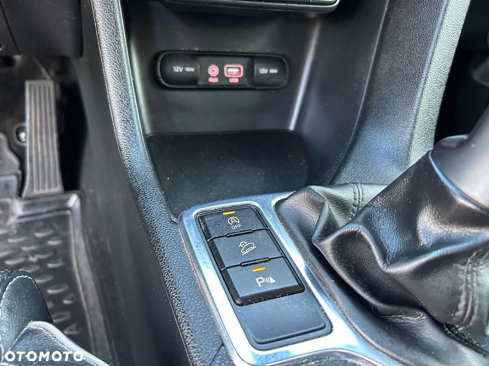 Kia Sportage 1.7 CRDI Business Line 2WD - 21