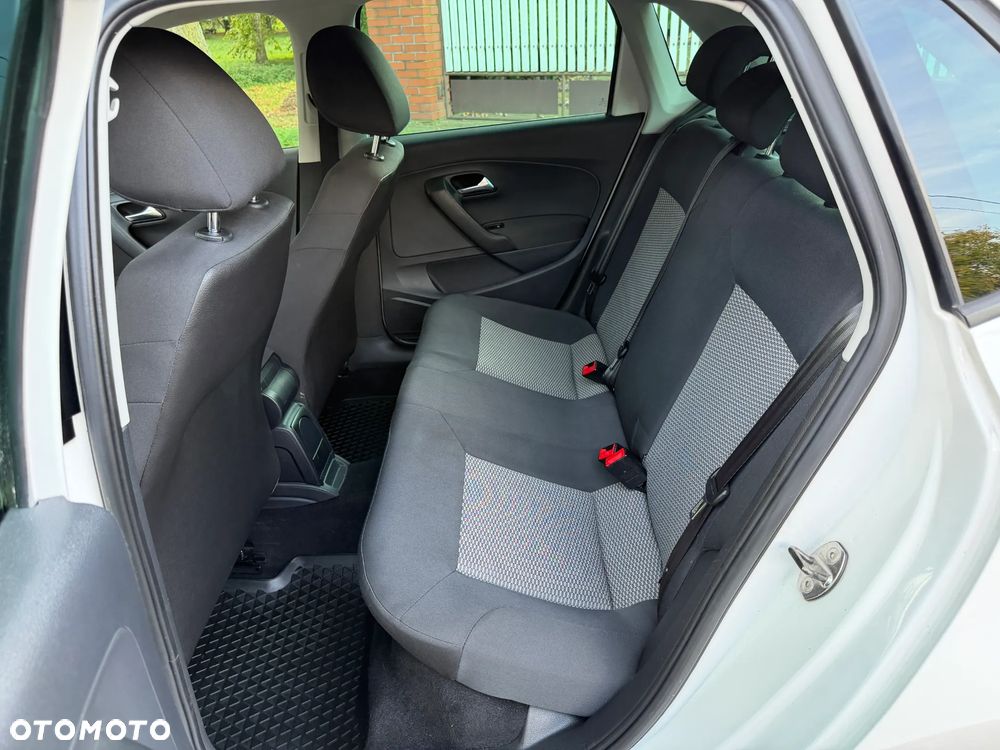 Volkswagen Polo 1.2 Life - 20