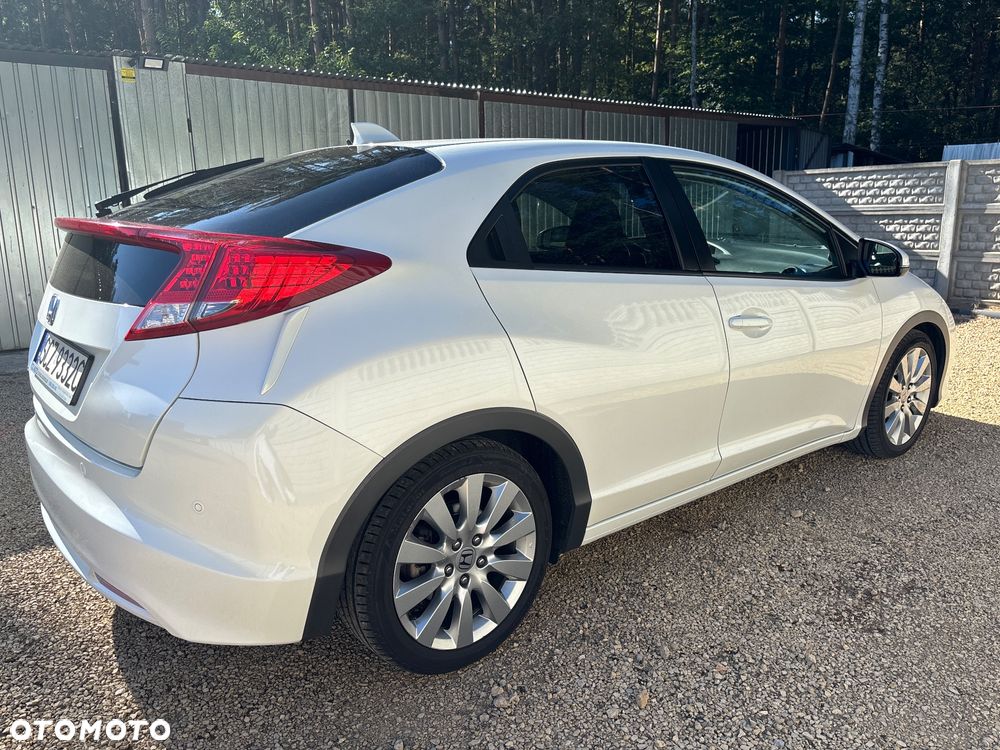 Honda Civic 1.8 i-VTEC Executive - 4