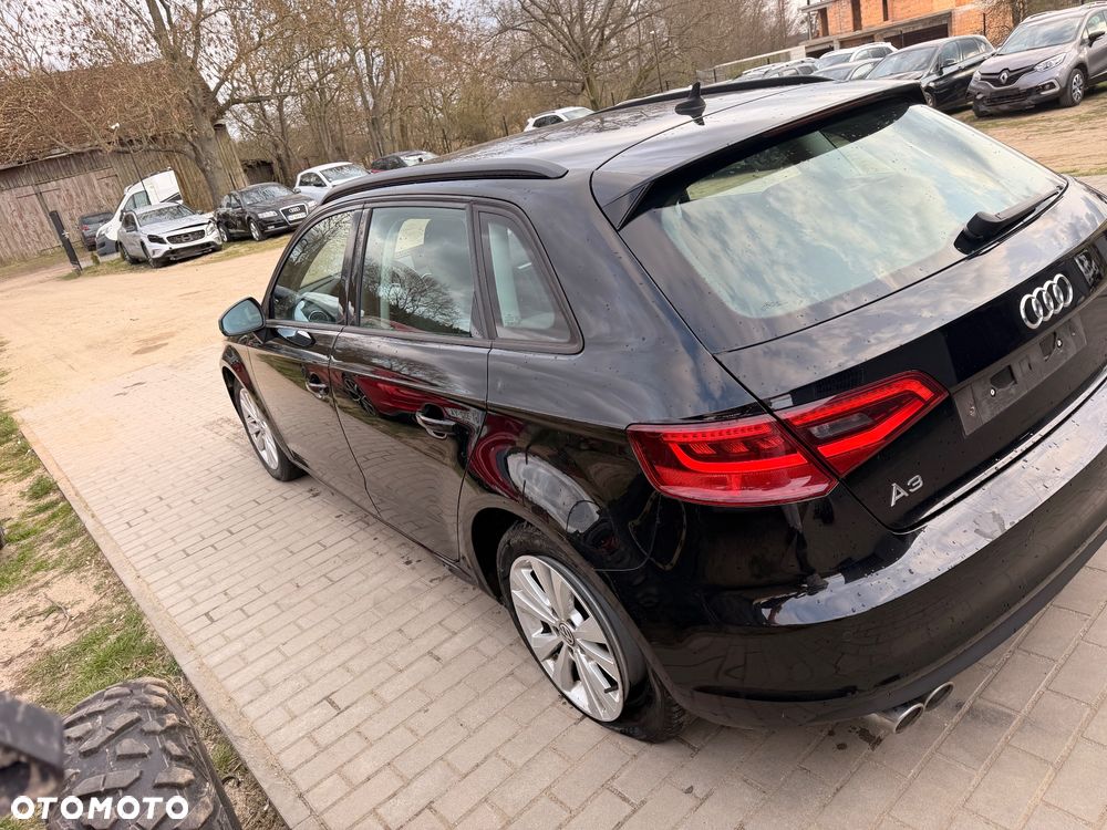 Audi A3 Sportback 2.0 TDI (clean diesel) S line Sportpaket - 11