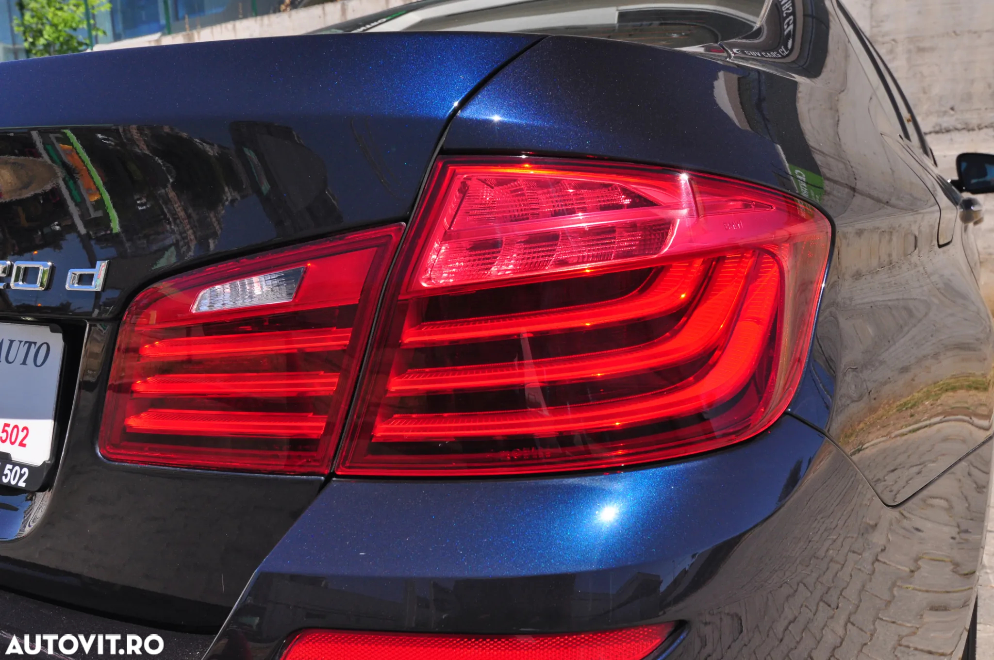 BMW Seria 5 520d xDrive AT - 15