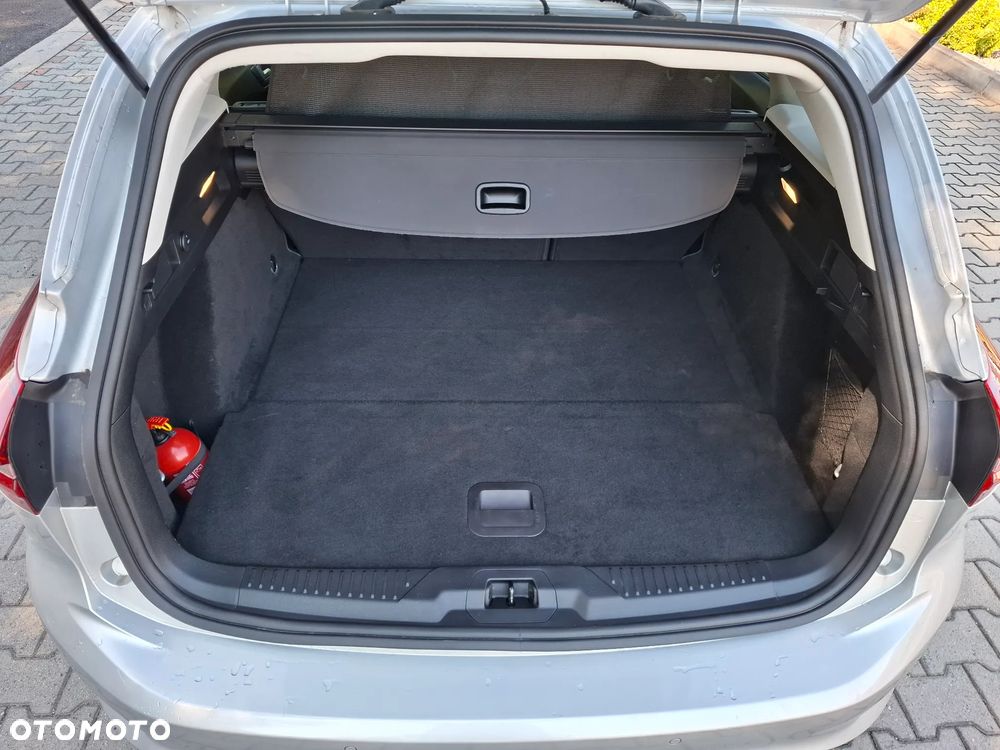 Ford Focus SW - 37