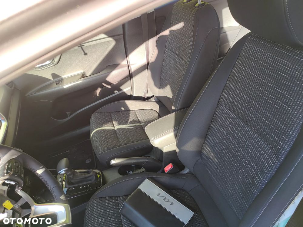 Kia Stonic 1.0 T-GDI MHEV L DCT - 8