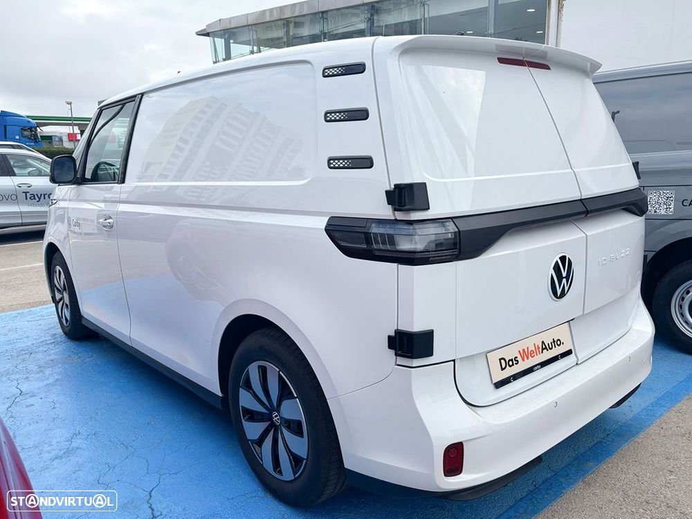 VW id-buzz cargo 84 kwh pro - 3