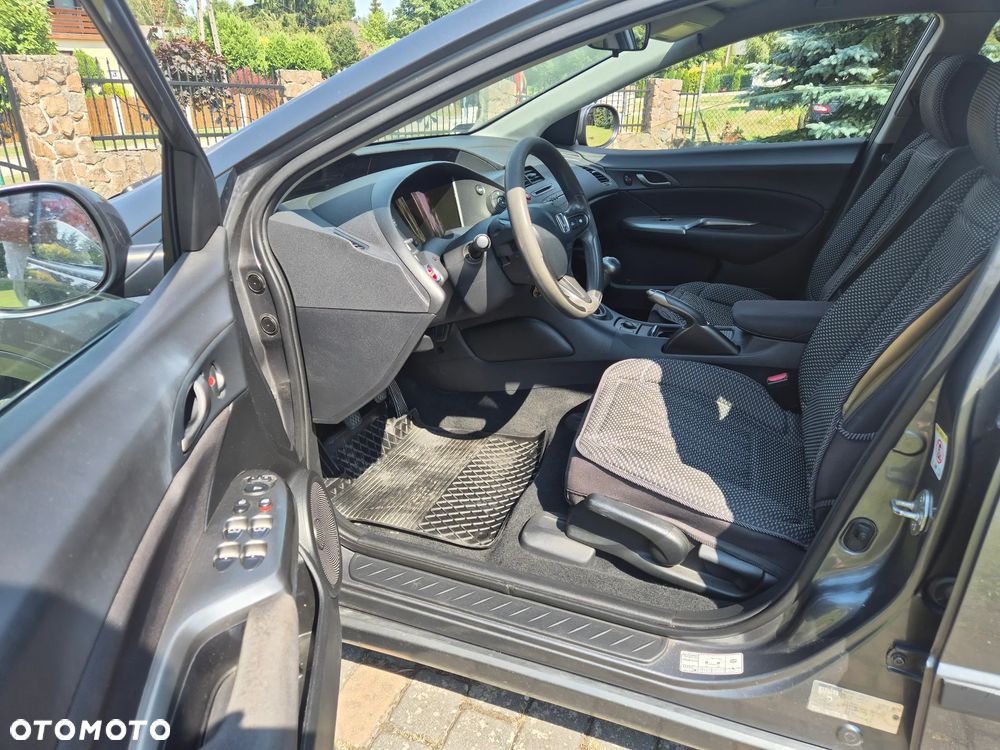 Honda Civic 1.4 Comfort - 9