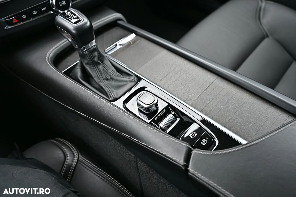 Volvo V90 D4 Geartronic Inscription - 19