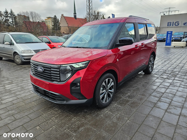 Ford Tourneo Courier 1.0 EcoBoost Titanium