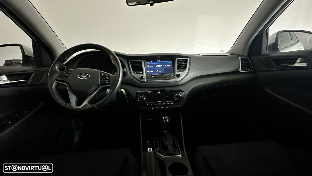 Hyundai Tucson 1.7 CRDi Executive DCT - 9