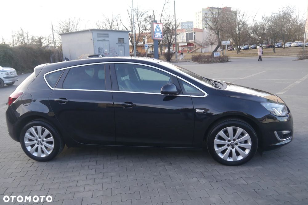 Opel Astra 1.4 Turbo Exklusiv - 16